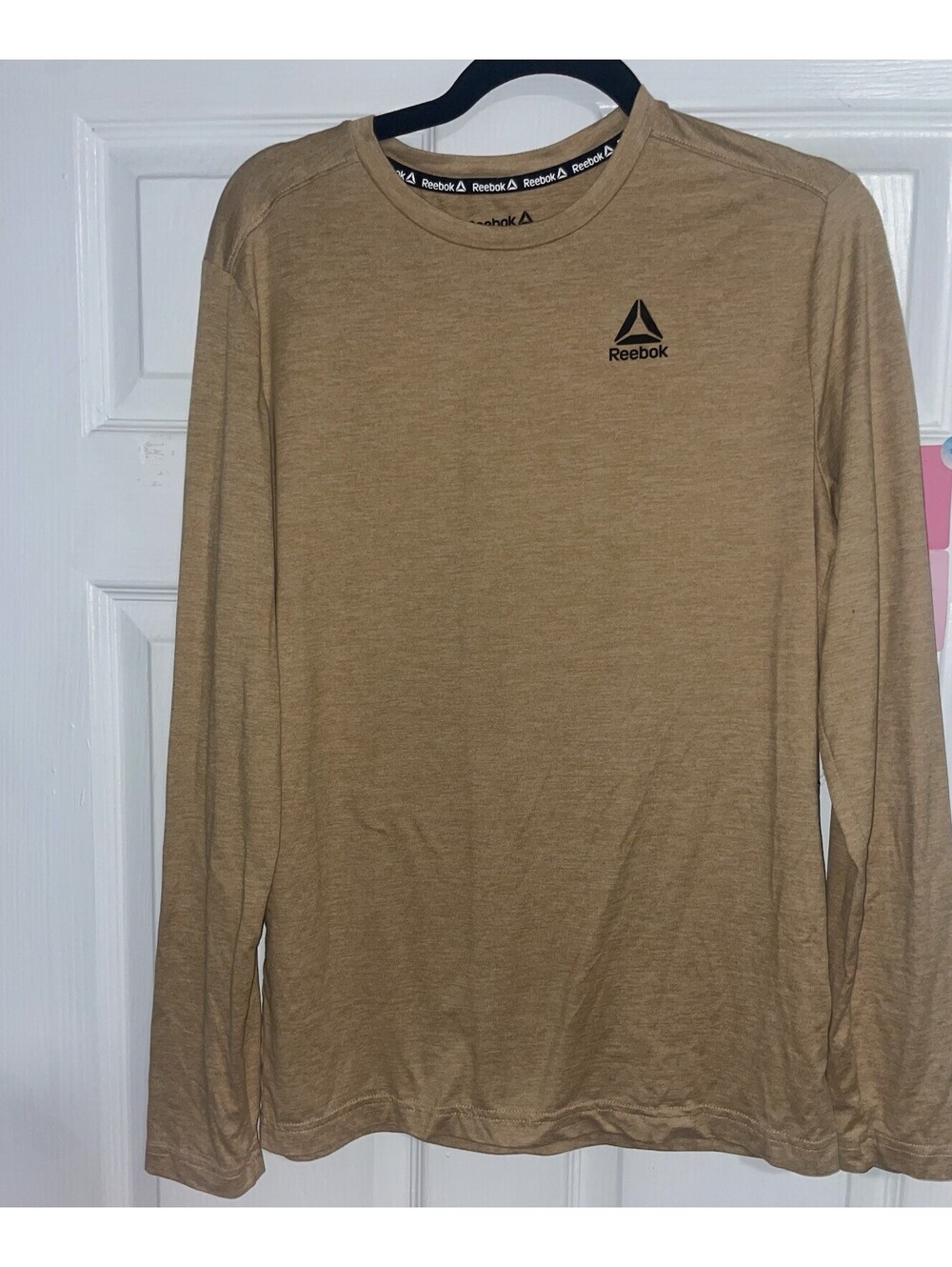 Reebok Lightweight Jersey Logo T-Shirt Tan Long Sleeve Crew Neck Men Small
